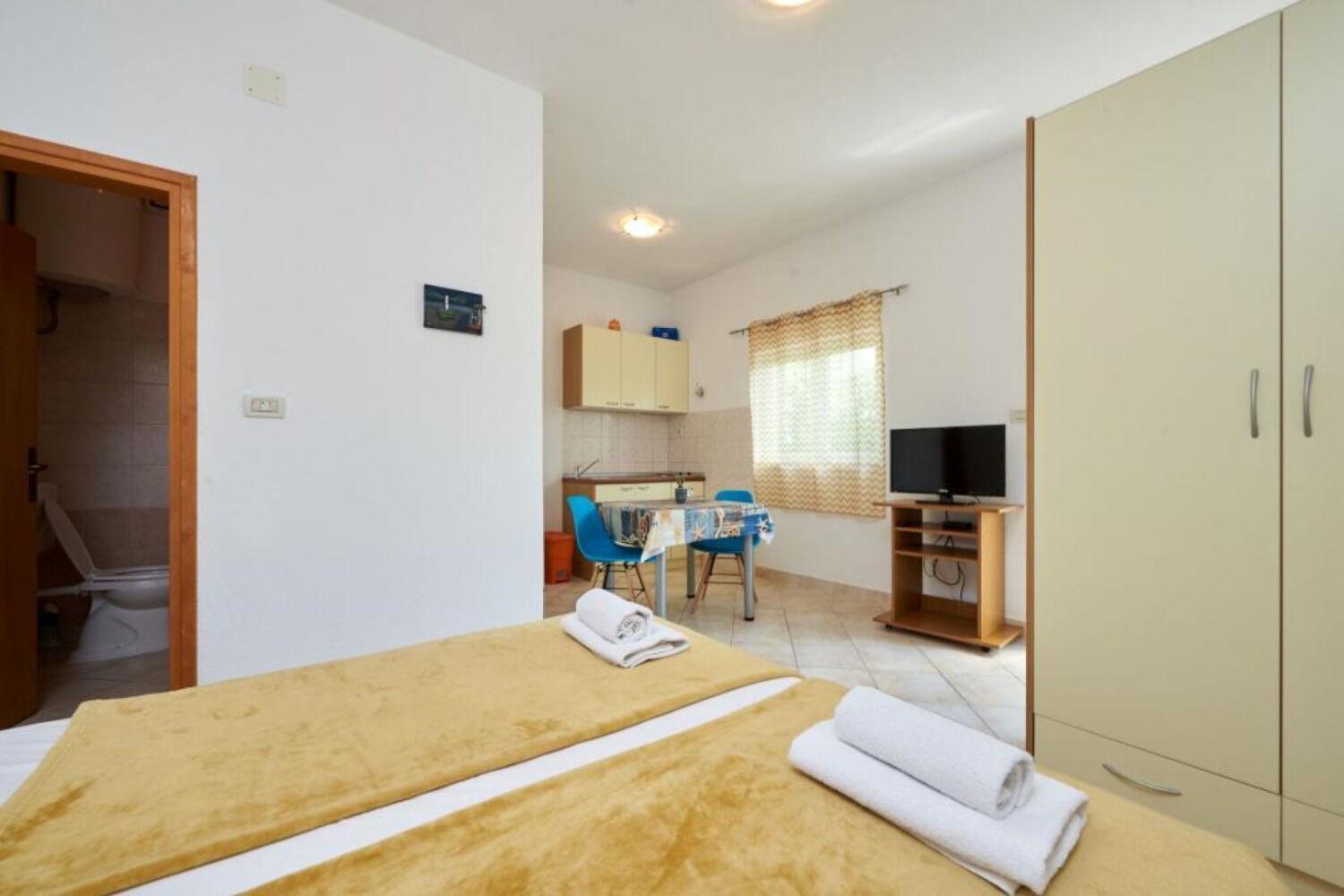 סגט ווראנייצה Apartments Mare - 30 M From Pebble Beach מראה חיצוני תמונה