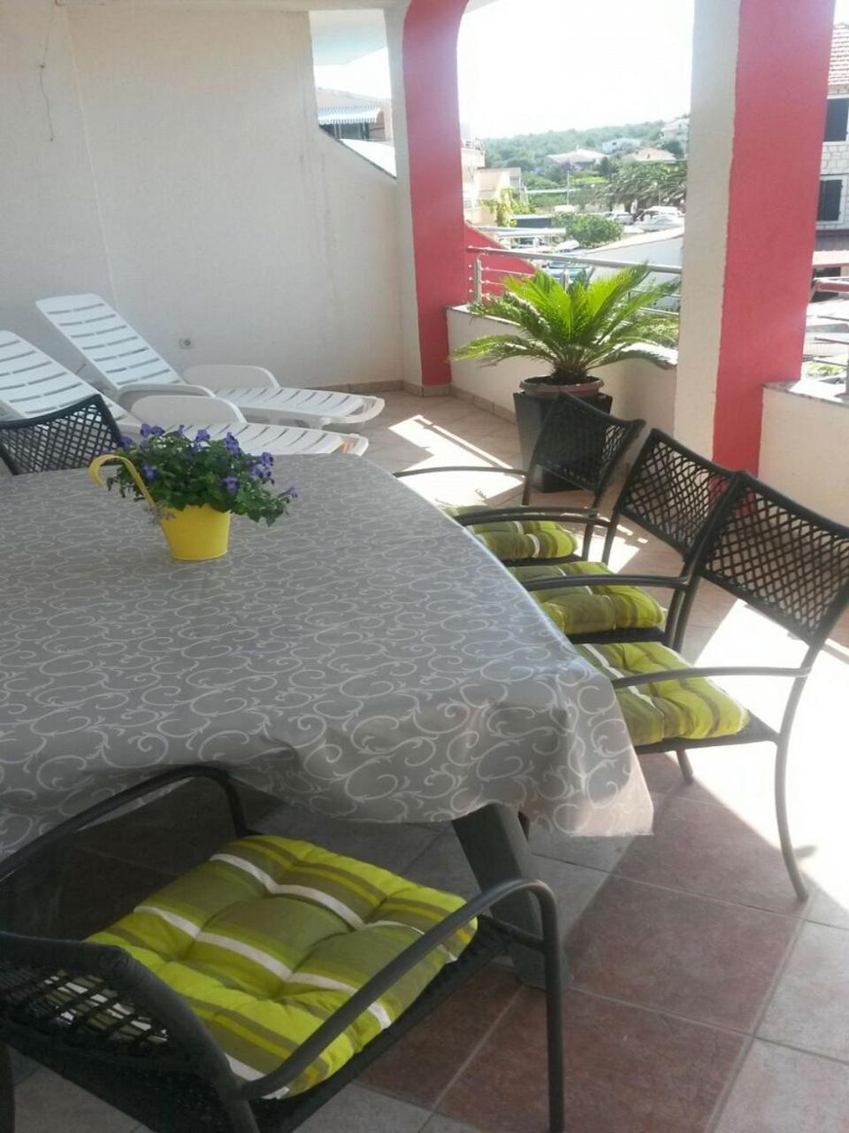 סגט ווראנייצה Apartments Mare - 30 M From Pebble Beach מראה חיצוני תמונה